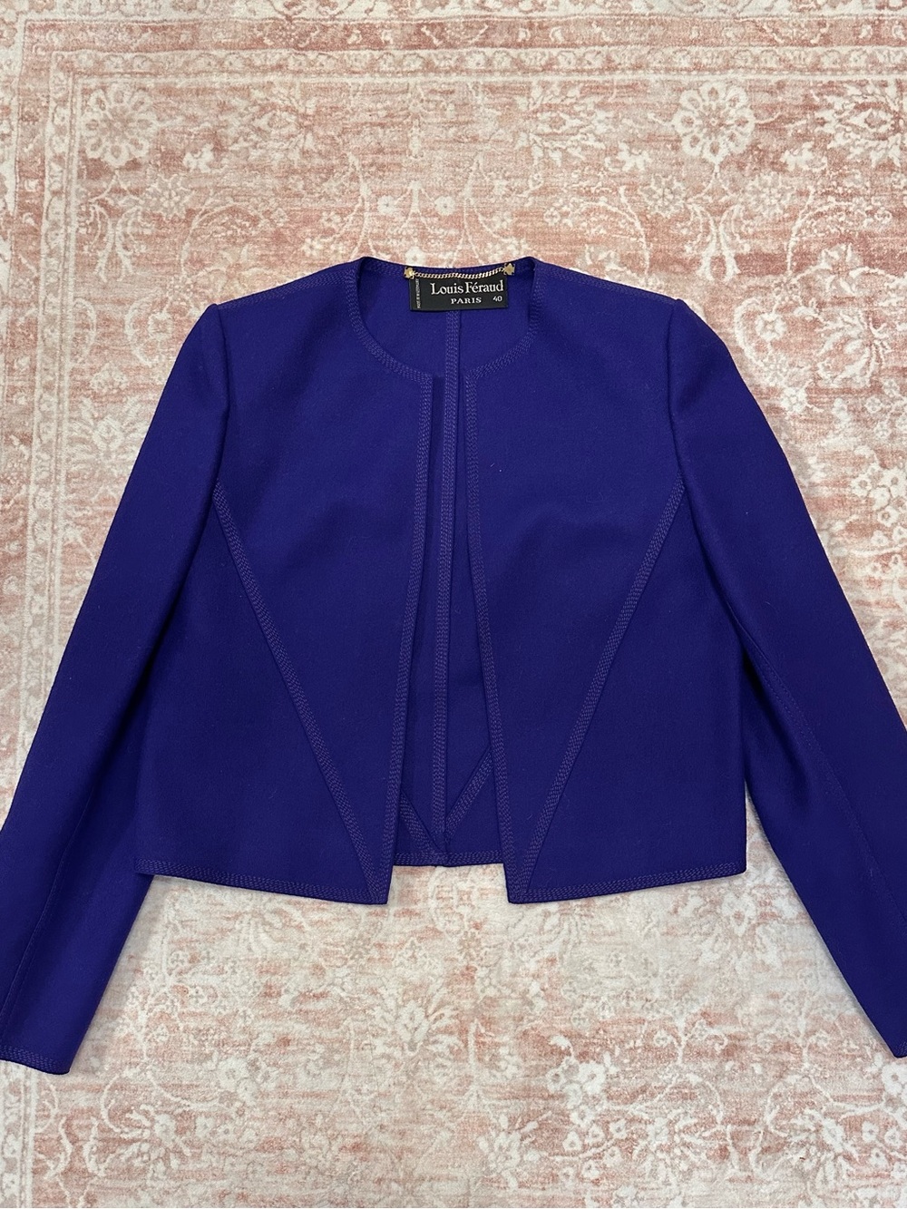 Vintage 🪻Parisian Louis Féraud Pure Wool Jacket